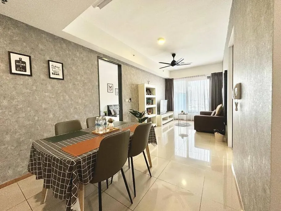 شقة Tropicana 218 Macalister - 3Min Drive To Georgetown 20Min From Airport Homely 2Br 2Bathrooms Suites جورج تاون