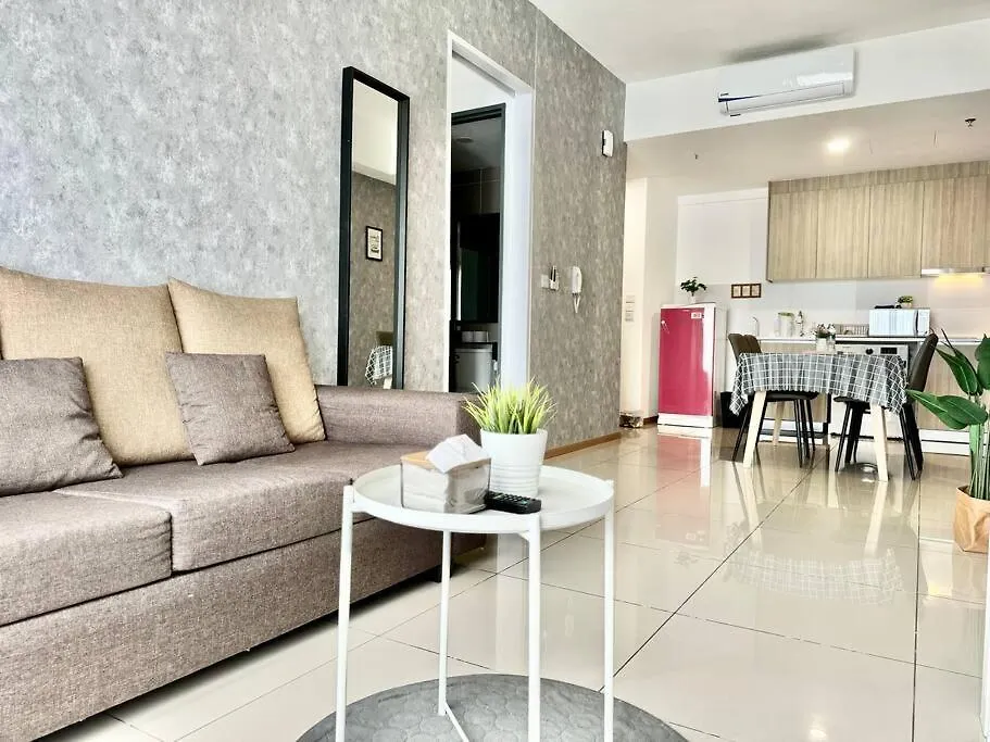 Tropicana 218 Macalister - 3Min Drive To Georgetown 20Min From Airport Homely 2Br 2Bathrooms Suites جورج تاون 0*,